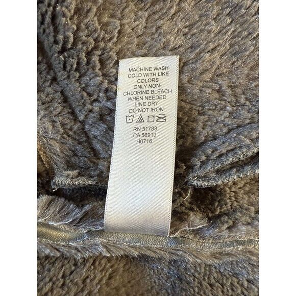 Maurice's Faux Leather Fur Asymmetrical Gun Metal Green Vest Jacket Womens Small - Picture 7 of 10